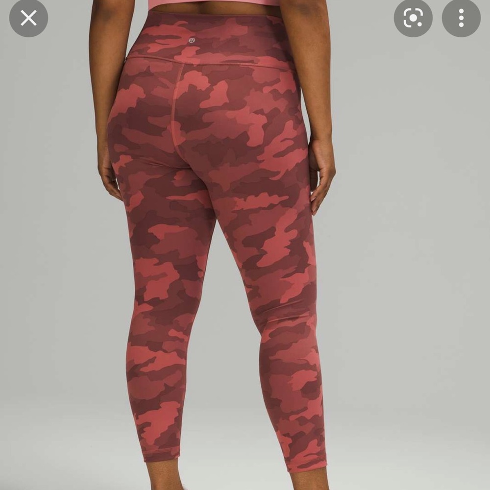 Lululemon Wunder Train High-Rise Tight 25"
Heritage 365 Camo Brier Rose Multi 10